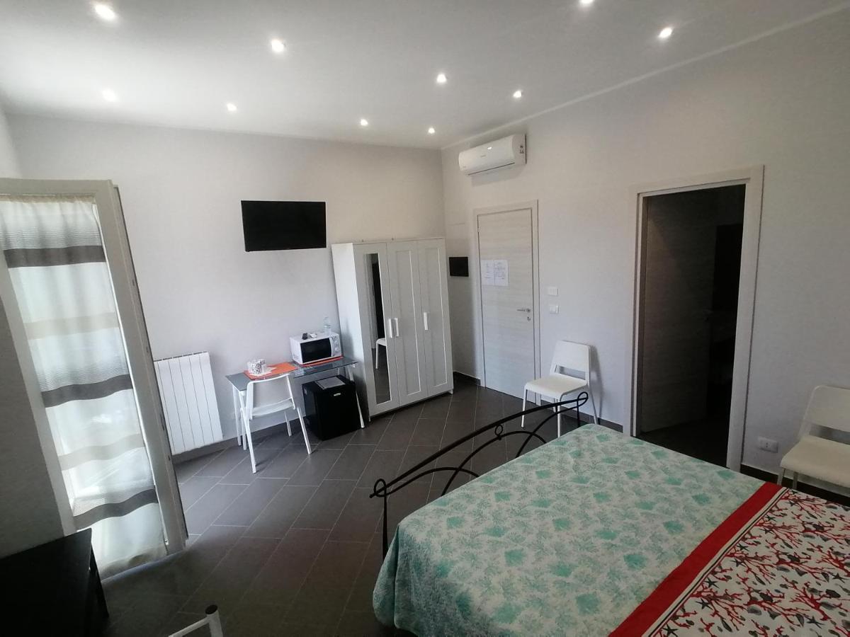 B&B Villa Agrume เมสซีนา ภายนอก รูปภาพ
